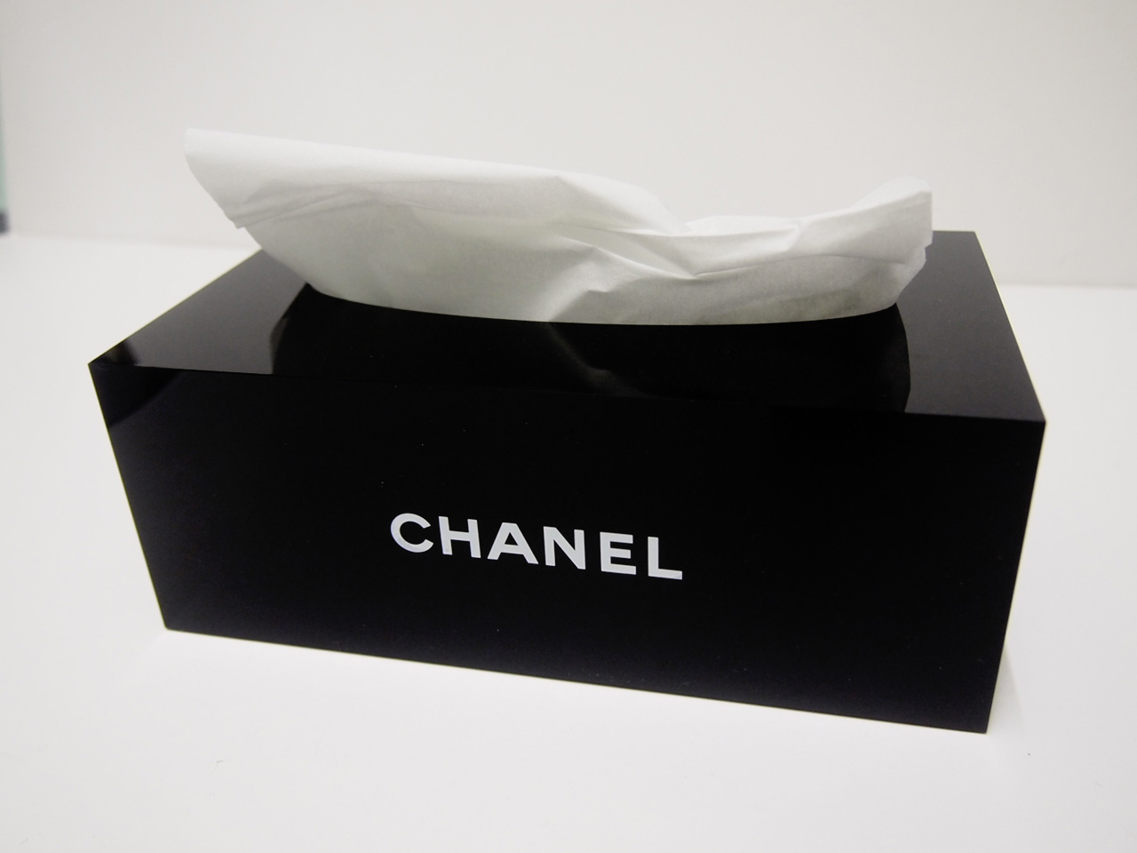 Chanel VIP Classic gift item Black White Tissue Case/Box/Holder